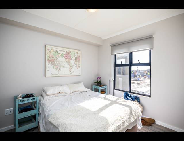 2 BEDROOM APARTMENT FOR SALE IN TABLE VIEW